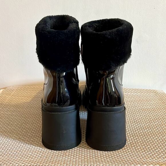 KARL LAGERFELD PARIS Carey Logo Booties Faux Fur Trim Chunky Lug Sole Heel 7.5M - Picture 5 of 15